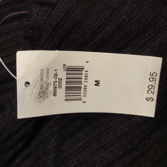 GAP | Softspun Rib Tank Size M NWT - Picture 8 of 8